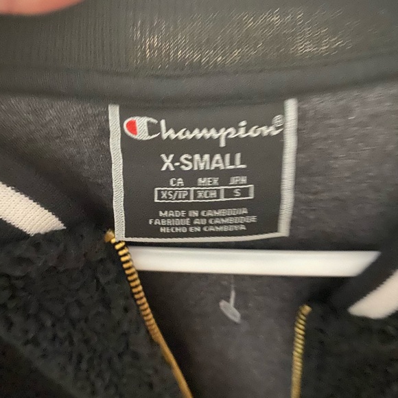 Champion jacket - Picture 5 of 8